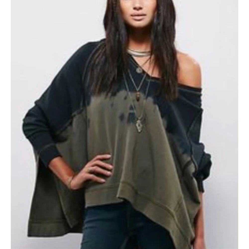 Free People Women's Ombre Dip-Dye V-Neck Sweatshirt S Long Sleeve Oversized Top
